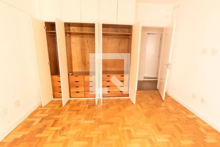 Apartamento à venda com 250m², 3 quartos e 2 vagasQuarto 2