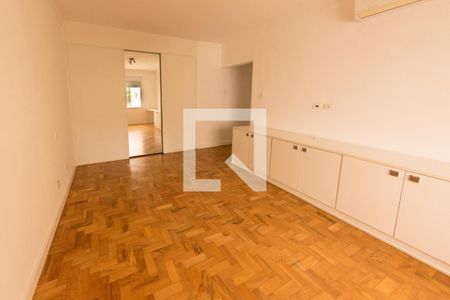 Apartamento à venda com 250m², 3 quartos e 2 vagasQuarto 3 - Suíte