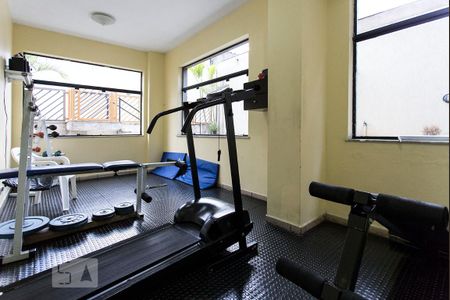 Apartamento à venda com 43m², 1 quarto e 1 vagaAcademia