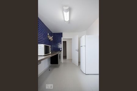 Apartamento para alugar com 150m², 3 quartos e 1 vaga Apartamento para alugar com 150m², 3 quartos e 1 vagaCozinha