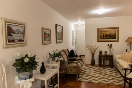 Apartamento à venda com 74m², 2 quartos e 1 vagaSala