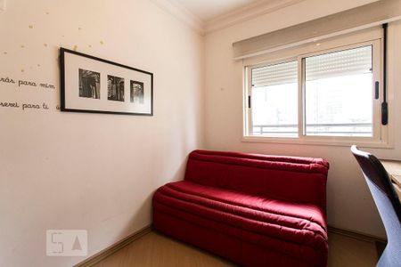 Quarto de apartamento para alugar com 2 quartos, 74m² em Indianópolis, São Paulo