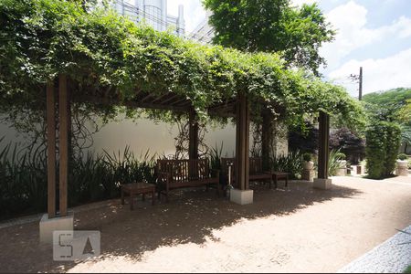 Apartamento à venda com 75m², 2 quartos e 2 vagasÁrea Externa