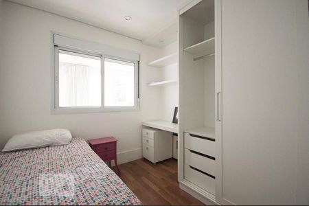 Quarto 01 de apartamento à venda com 2 quartos, 75m² em Cidade Monções, São Paulo