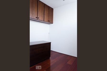Apartamento à venda com 130m², 3 quartos e 1 vagaQuarto de serviço