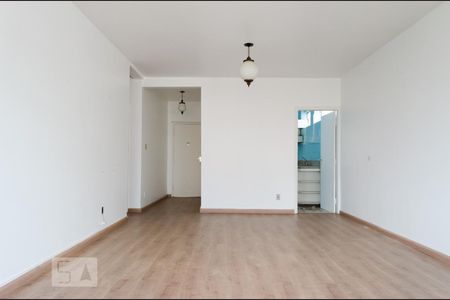 Sala de apartamento à venda com 3 quartos, 130m² em Centro, Campinas