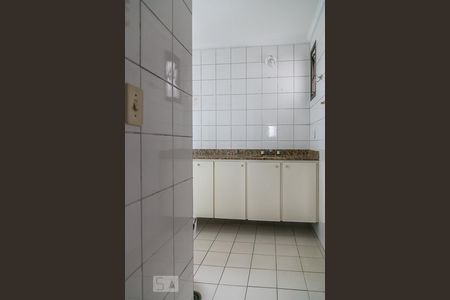 Apartamento para alugar com 130m², 4 quartos e 2 vagas Apartamento para alugar com 130m², 4 quartos e 2 vagasBanheiro do Quarto 3 (suite)
