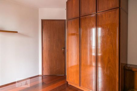 Apartamento para alugar com 130m², 4 quartos e 2 vagas Apartamento para alugar com 130m², 4 quartos e 2 vagasQuarto 1