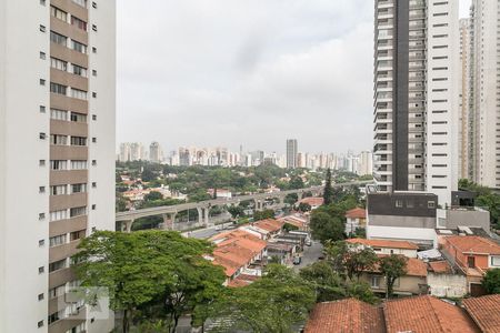 Apartamento para alugar com 130m², 4 quartos e 2 vagas Apartamento para alugar com 130m², 4 quartos e 2 vagasVista