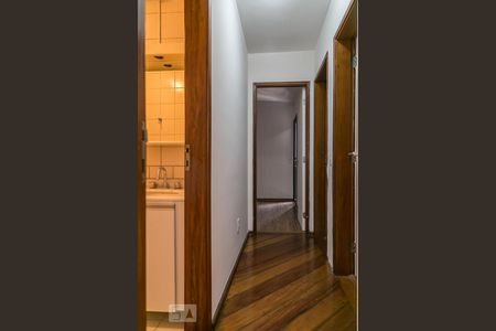 Corredor de apartamento para alugar com 3 quartos, 89m² em Brooklin Paulista, São Paulo