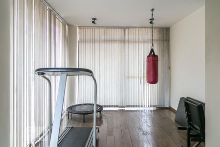 Academia de apartamento à venda com 3 quartos, 160m² em Vila Mariana, São Paulo