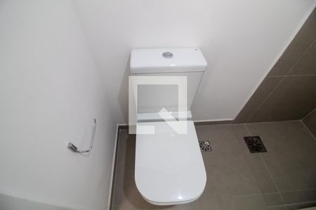 Banheiro de apartamento à venda com 2 quartos, 70m² em Campo Belo, São Paulo