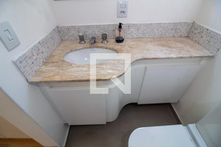 Apartamento à venda com 70m², 2 quartos e 1 vaga Apartamento à venda com 70m², 2 quartos e 1 vagaBanheiro da Suíte