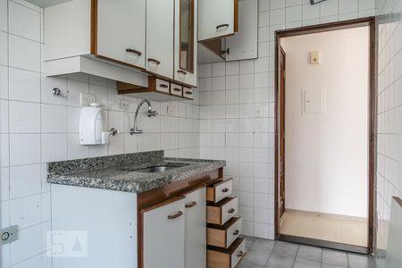 Apartamento à venda com 54m², 2 quartos e 1 vagaCozinha