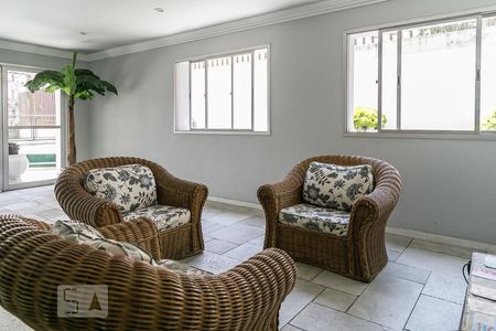 Apartamento à venda com 54m², 2 quartos e 1 vagaHall de entrada