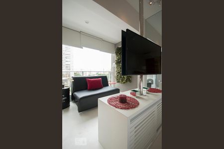 Apartamento para alugar com 35m², 1 quarto e 1 vagaTV que gira para todos os ambientes e sofá cama