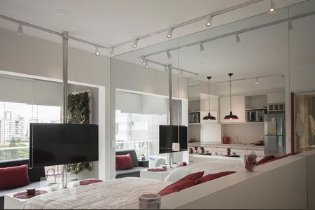 Quarto/Sala com a TV dividindo o ambiente de apartamento para alugar com 1 quarto, 35m² em Cidade Monções, São Paulo