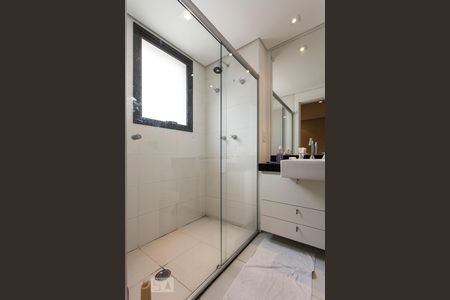 Apartamento para alugar com 105m², 2 quartos e 2 vagasBanheiro da suíte 2