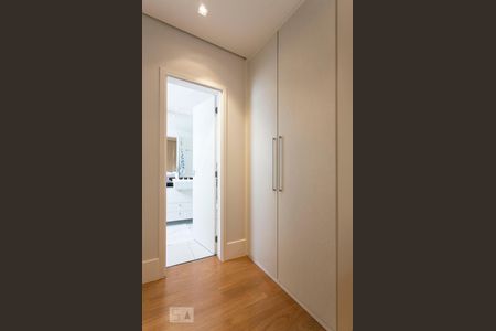 Apartamento para alugar com 105m², 2 quartos e 2 vagasCloset