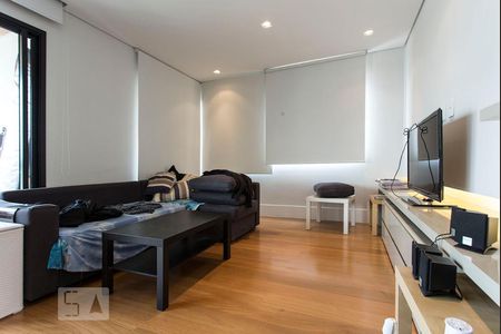Sala de apartamento para alugar com 2 quartos, 105m² em Vila Olímpia, São Paulo