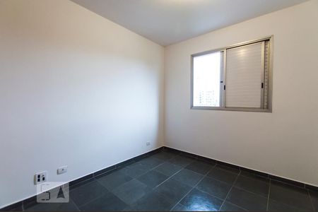 Apartamento à venda com 83m², 2 quartos e 1 vagaQuarto 2