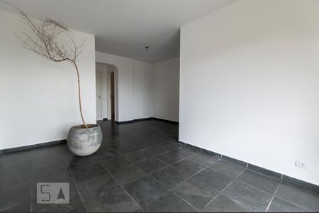 Apartamento à venda com 83m², 2 quartos e 1 vagaSala