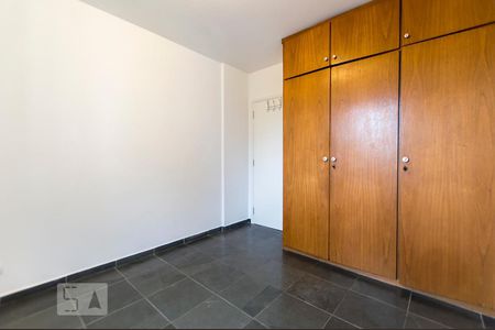 Apartamento à venda com 83m², 2 quartos e 1 vagaQuarto 2