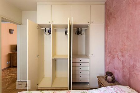 Quarto de apartamento à venda com 1 quarto, 60m² em Jardim Paulista, São Paulo