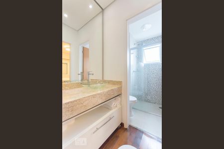 Banheiro de apartamento para alugar com 1 quarto, 42m² em Sumarezinho, São Paulo