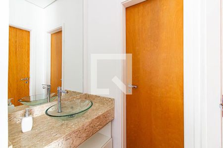 Banheiro de apartamento para alugar com 1 quarto, 42m² em Sumarezinho, São Paulo