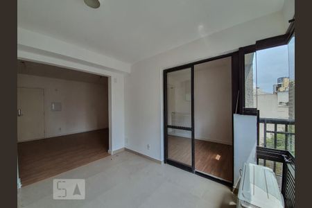 Apartamento para alugar com 57m², 2 quartos e 1 vaga Apartamento para alugar com 57m², 2 quartos e 1 vagaCozinha