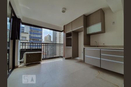 Cozinha de apartamento para alugar com 2 quartos, 57m² em Bela Vista, São Paulo