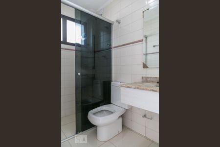 Apartamento à venda com 144m², 3 quartos e 2 vagasBanheiro da Suite 2