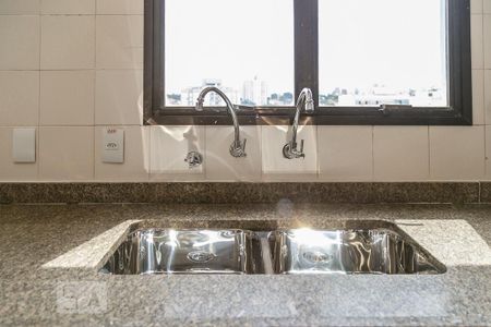 Apartamento à venda com 144m², 3 quartos e 2 vagasCozinha