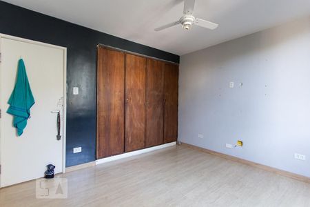 Apartamento à venda com 160m², 3 quartos e 1 vagaQuarto 02