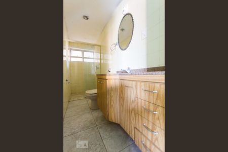 Apartamento à venda com 160m², 3 quartos e 1 vagaBanheiro