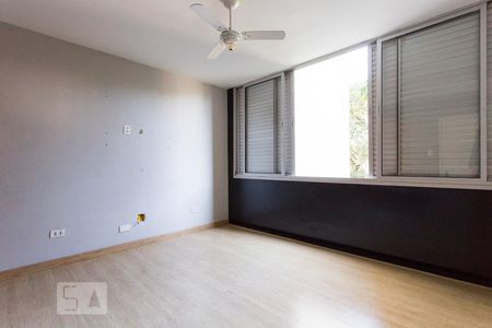 Apartamento à venda com 160m², 3 quartos e 1 vagaQuarto 02