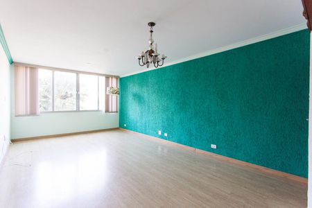 Apartamento à venda com 160m², 3 quartos e 1 vagaSala