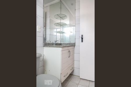 Apartamento para alugar com 64m², 3 quartos e 2 vagas Apartamento para alugar com 64m², 3 quartos e 2 vagasBanheiro do Quarto 3 (suite)