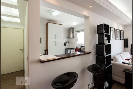 Apartamento à venda com 75m², 2 quartos e 1 vaga Apartamento à venda com 75m², 2 quartos e 1 vagaCozinha