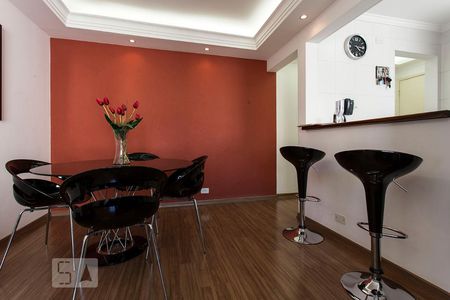 Sala de apartamento à venda com 2 quartos, 75m² em Vila Olímpia, São Paulo