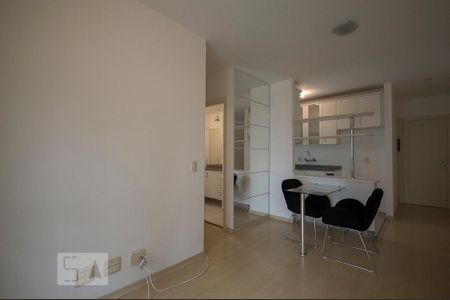 Sala de apartamento para alugar com 1 quarto, 50m² em Brooklin Paulista, São Paulo