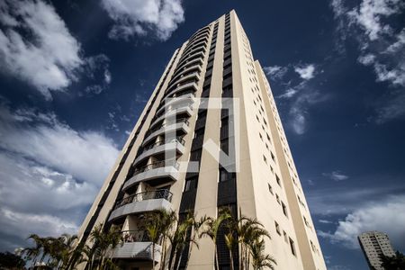 Apartamento para alugar com 87m², 3 quartos e 2 vagasFachada