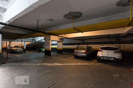 Garagem de kitnet/studio para alugar com 1 quarto, 33m² em Bela Vista, São Paulo