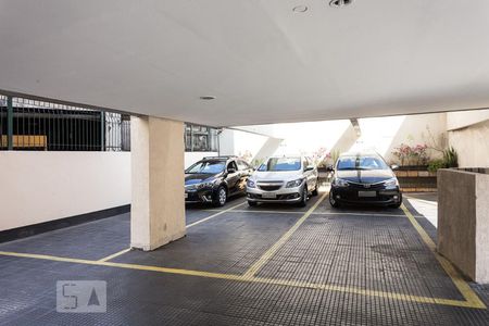 Garagem de kitnet/studio para alugar com 1 quarto, 33m² em Bela Vista, São Paulo