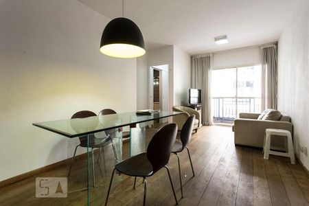 Apartamento à venda com 74m², 2 quartos e 1 vaga Apartamento à venda com 74m², 2 quartos e 1 vagaSala