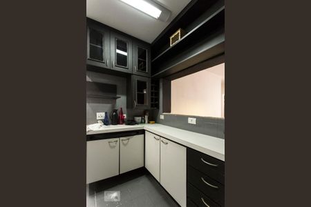 Apartamento à venda com 74m², 2 quartos e 1 vaga Apartamento à venda com 74m², 2 quartos e 1 vagaCozinha