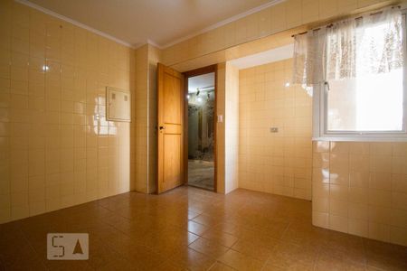 Apartamento à venda com 241m², 3 quartos e 3 vagasCozinha
