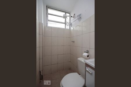 Banheiro de kitnet/studio à venda com 1 quarto, 30m² em Centro, São Paulo