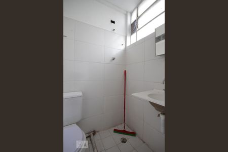 Banheiro de kitnet/studio à venda com 1 quarto, 30m² em Centro, São Paulo